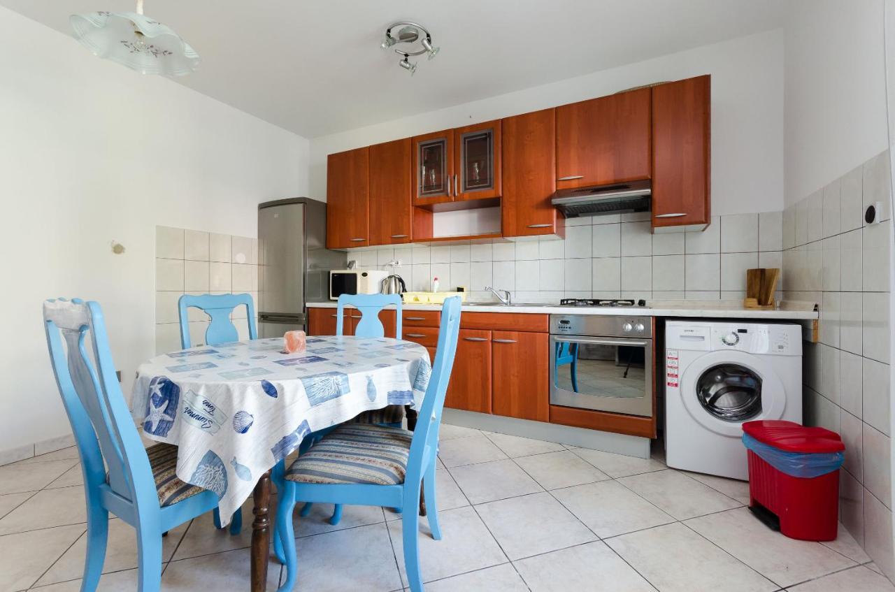 Apartments Slavica R Banjol Exterior photo